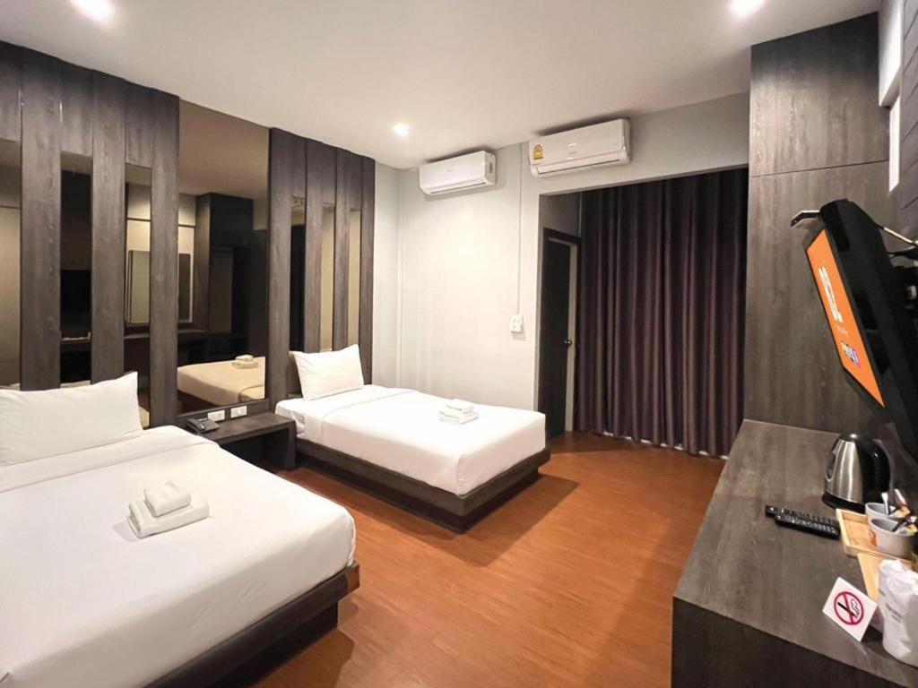 B2 Buriram Boutique And Budget Hotel Kültér fotó