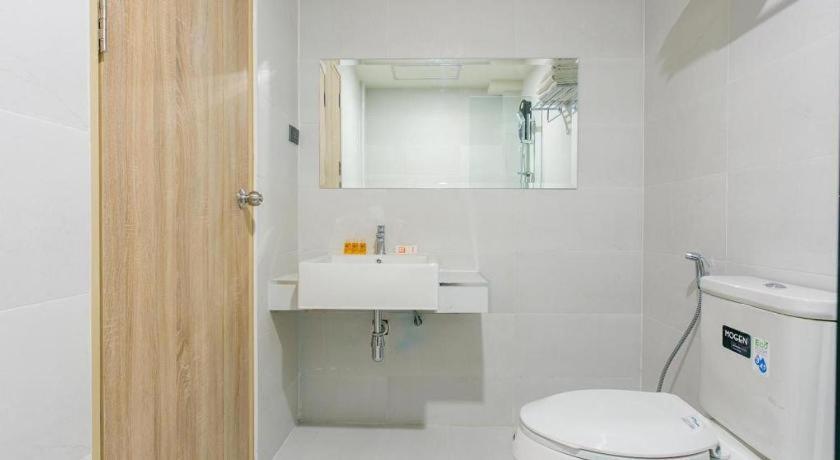 B2 Buriram Boutique And Budget Hotel Kültér fotó